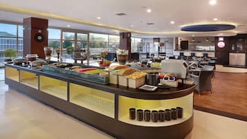 Daily buffet breakfast (IDR 90000 per person)