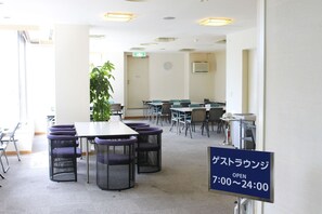 Breakfast served - SMILE HOTEL Tokyo Tamanagayama (Tama)