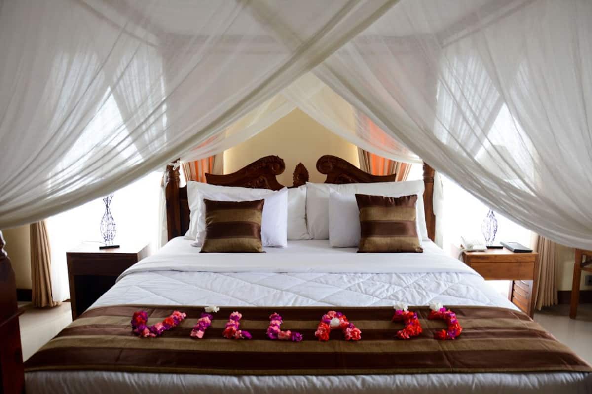 Villa, 1 Bedroom, Garden View | 1 bedroom, premium bedding, free minibar items, in-room safe