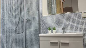 Suite monolocale panoramica | Bagno