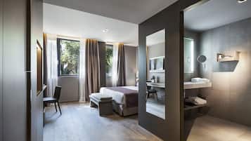 1 quarto, roupas de cama premium, edredons de pluma, frigobar