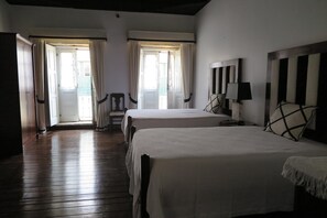 Chambre Supérieure avec lits jumeaux