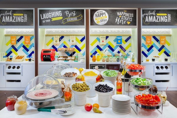Free daily continental breakfast