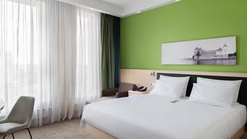 Literie de qualité supérieure, coffres-forts dans les chambres, bureau