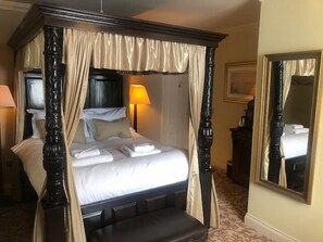 Deluxe Double Room, Ensuite (With 4 Poster Bed)