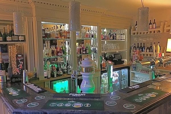 Bar (på overnattingsstedet)