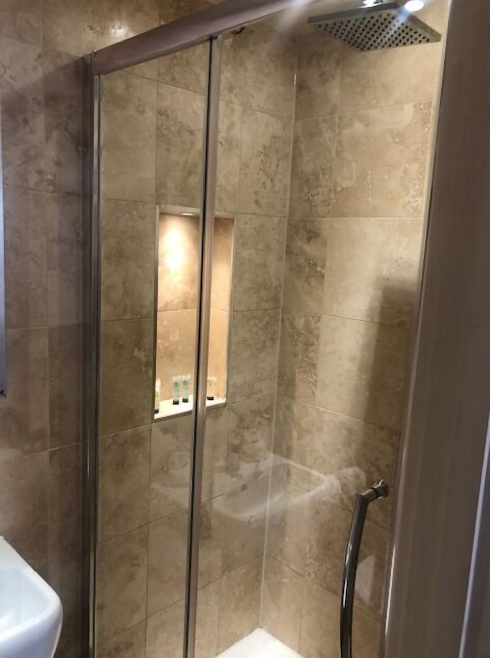 deluxe double room, ensuite | miscellaneous