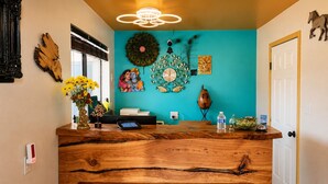 Reception - Four Winds Motel & RV Park (Carrizozo)