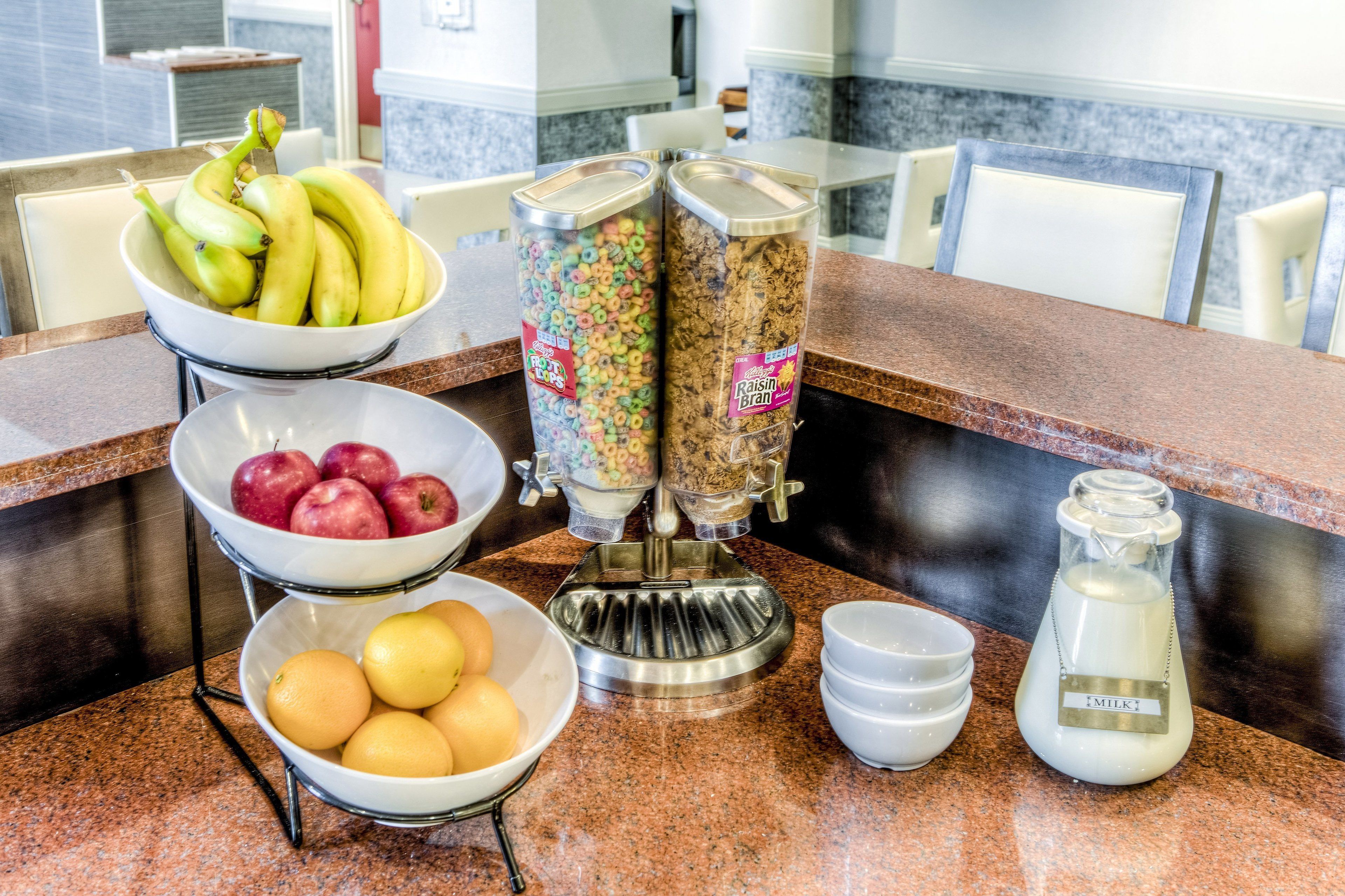 free buffet breakfast