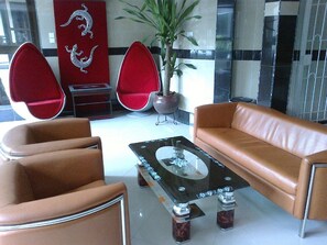 Lobby lounge - Primal Hotel (Lagos)