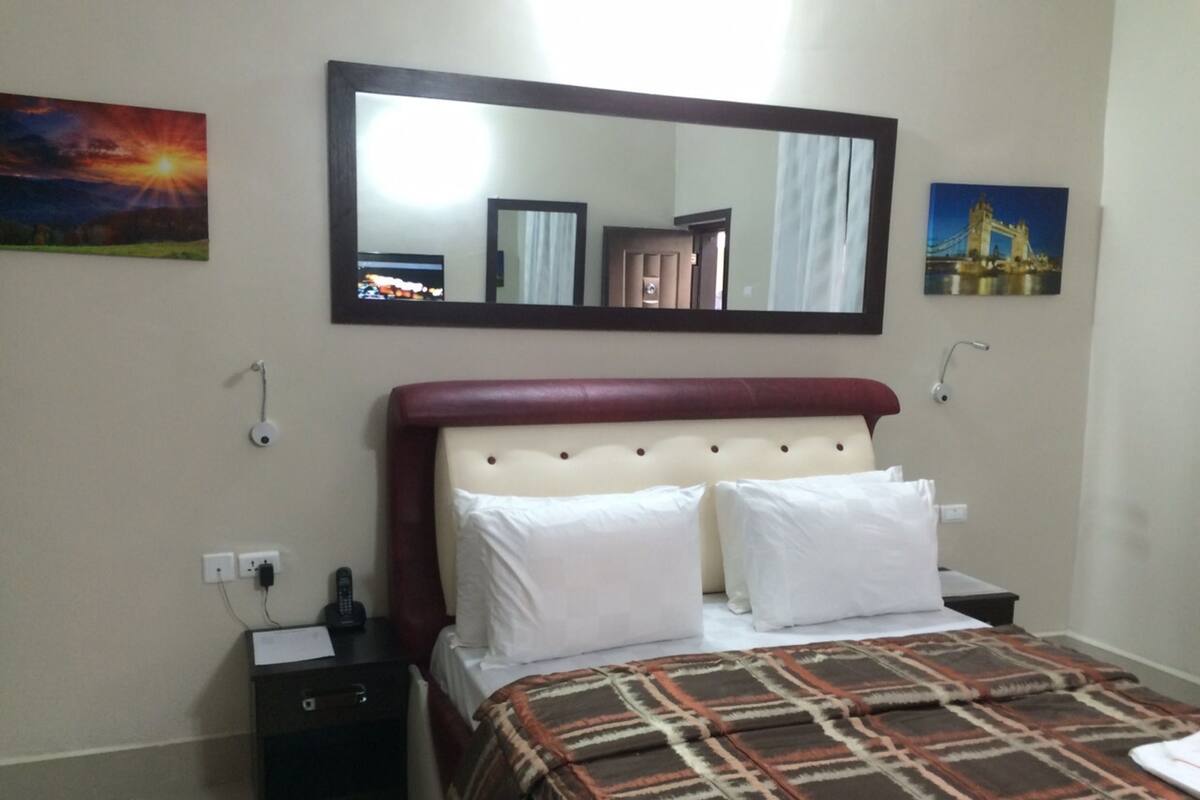 Premium bedding, memory-foam beds, minibar, in-room safe