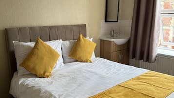 Habitación estándar doble, baño compartido | 1 dormitorio
