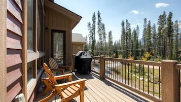 Nhà, 4 phòng ngủ, Bồn tắm nước nóng | Ban công