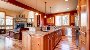 Unclassified image, 3 of 21, button - Lone Hand Lodge Peak 7 Home by Pinnacle Lodging (Breckenridge)