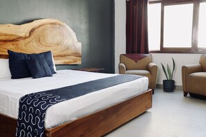 Studio2 | Iron/ironing board, bed sheets - Hotel Samanu (Sayulita)