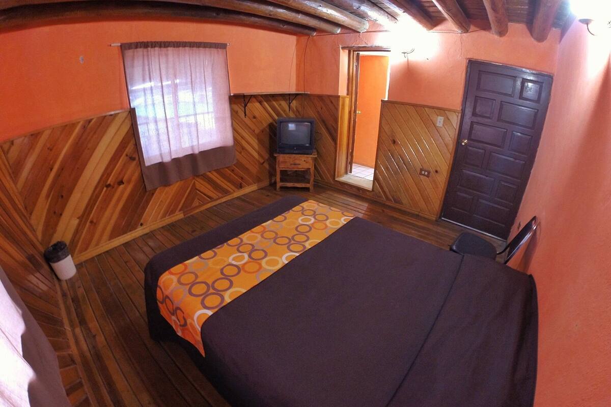 Double Room, 1 Double Bed | Soundproofing, free WiFi