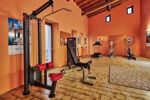 Fitness facility - Hotel Europa- Skypool & Panoroma (Riva del Garda)