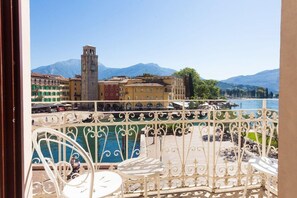 Property grounds - Hotel Europa- Skypool & Panoroma (Riva del Garda)