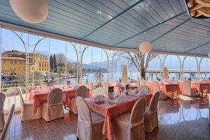Outdoor dining - Hotel Europa- Skypool & Panoroma (Riva del Garda)