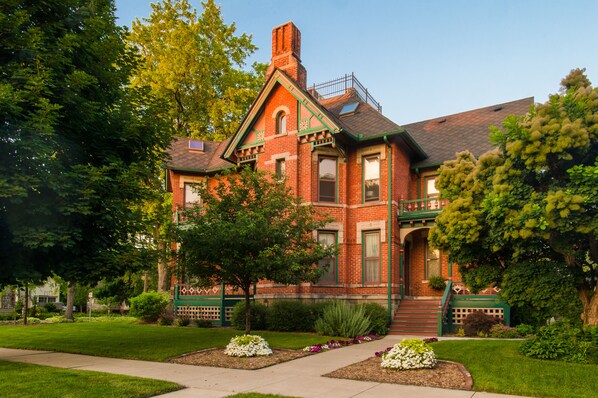 Entrée de l’hébergement