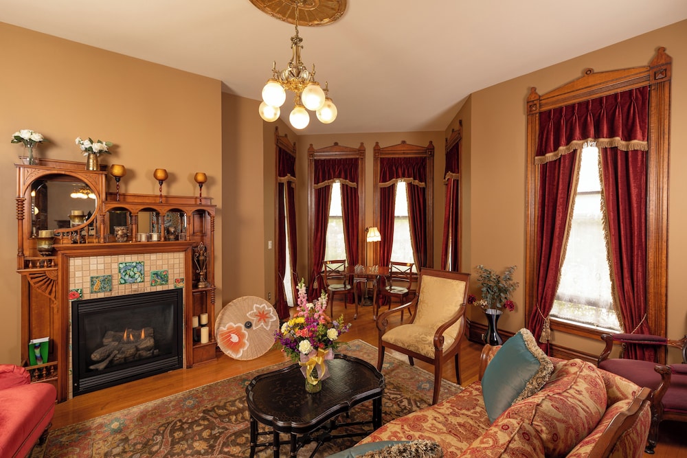 Historic Webster House Bed and Breakfast photo 7
