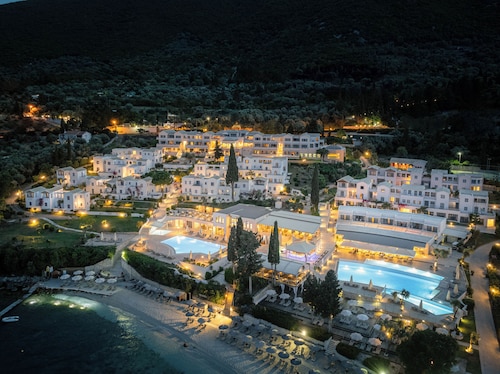 Porto Galini Seaside Resort & Spa