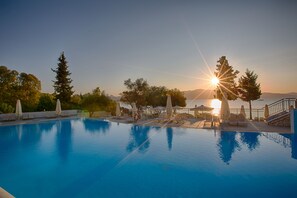 2 indoor pools, seasonal outdoor pool, pool umbrellas, sun loungers - Porto Galini Seaside Resort & Spa (Lefkada)