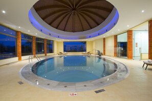2 indoor pools, seasonal outdoor pool, pool umbrellas, sun loungers - Porto Galini Seaside Resort & Spa (Lefkada)
