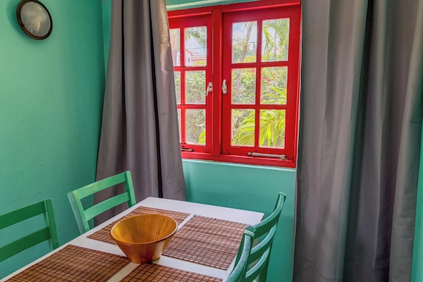 Family Apartment, 2 Bedrooms | Living area | LCD TV
