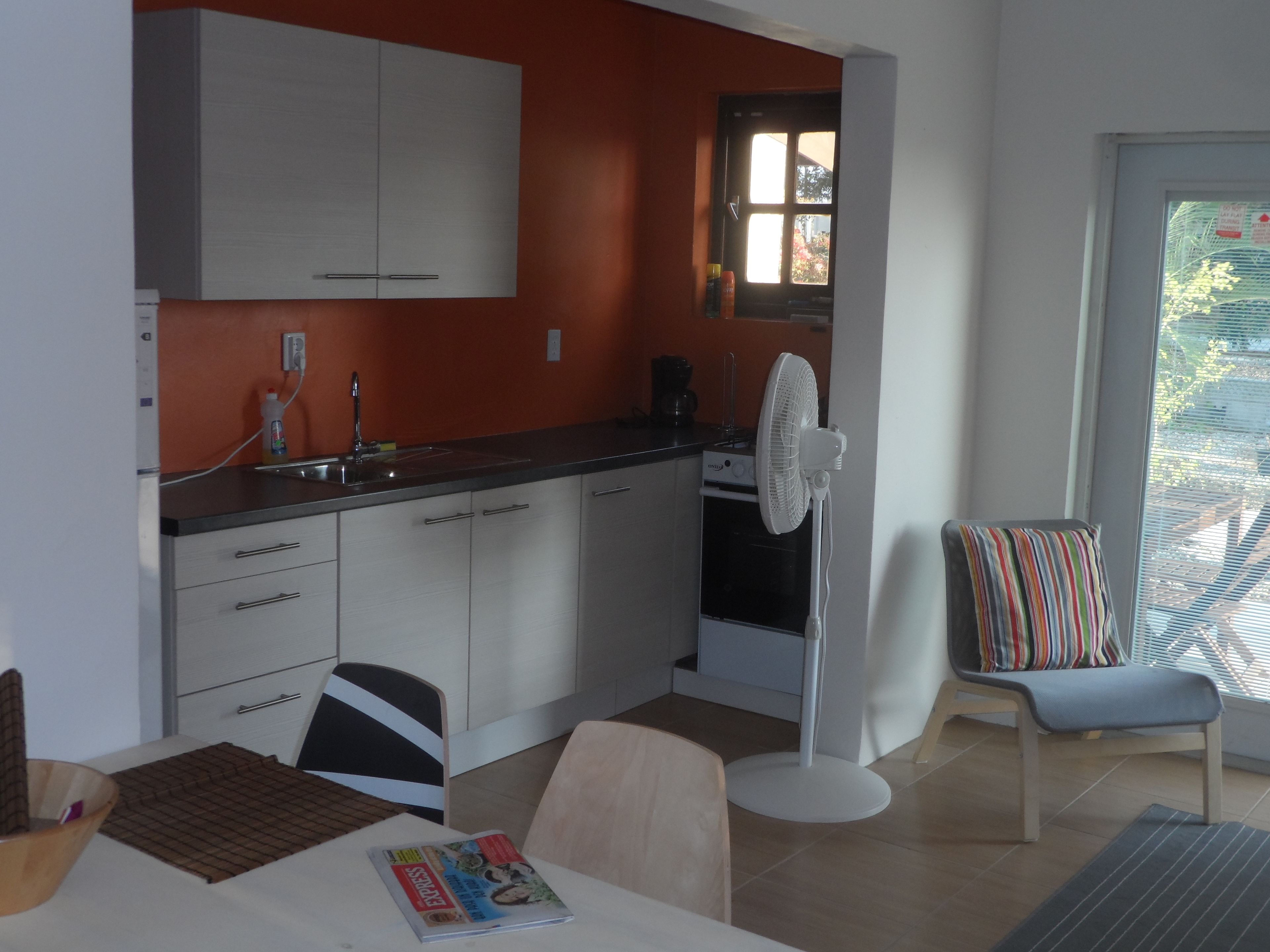 apartment, 2 bedrooms | private kitchen | full-sized fridge, microwave, stovetop, espresso maker