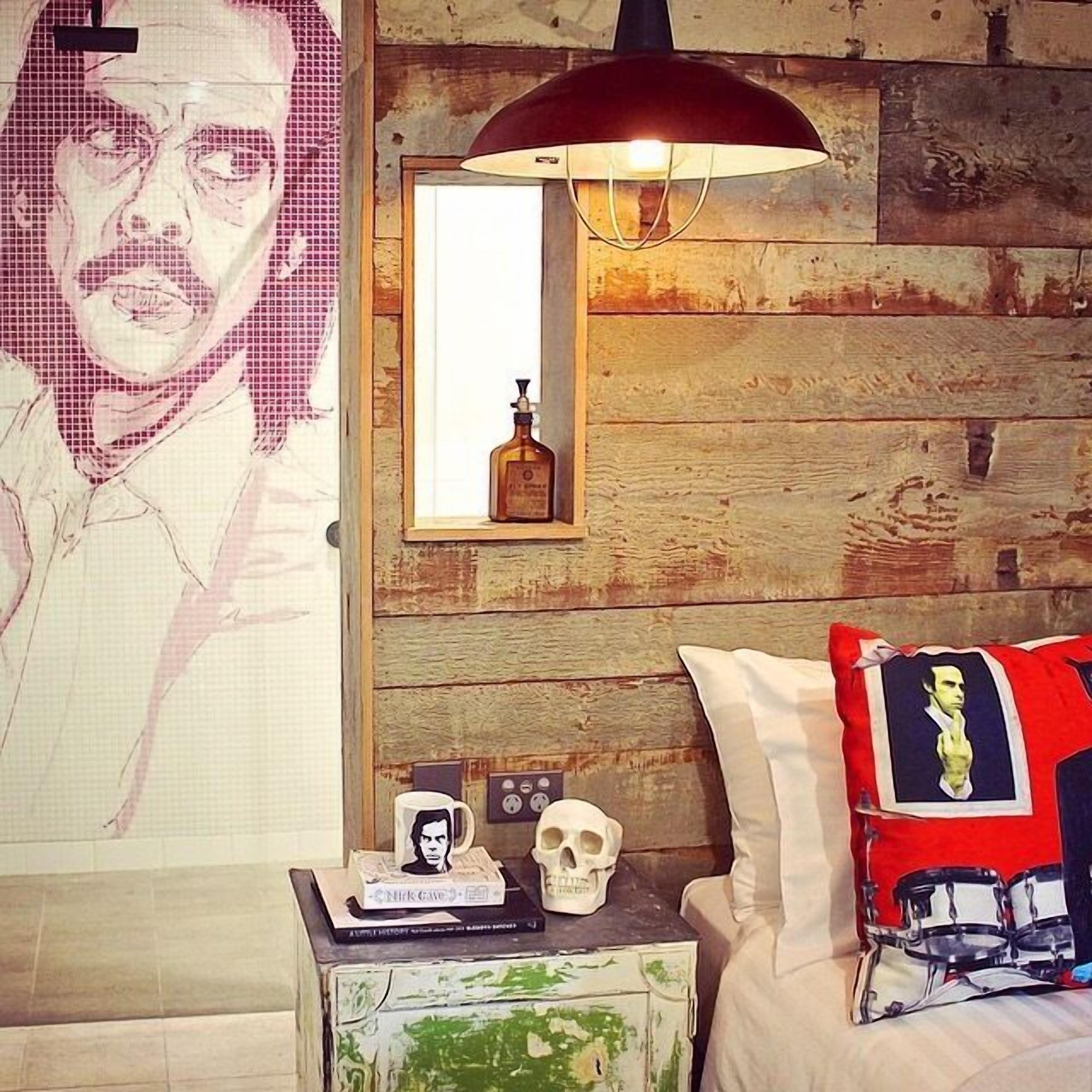 cave queen room | 1 bedroom, premium bedding, minibar, desk