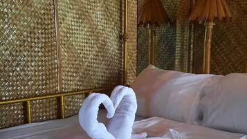 Soundproofing, bed sheets, wheelchair access