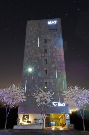 ポーチ