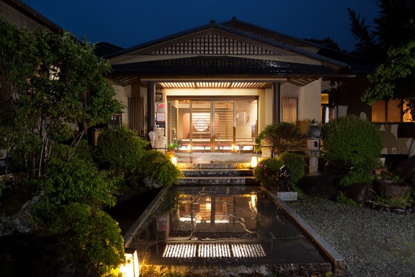 Exterior - Tatsuta Ryokan (Izu)