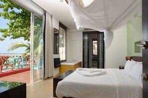 Allergiatestatut vuodevaatteet, tallelokero huoneessa