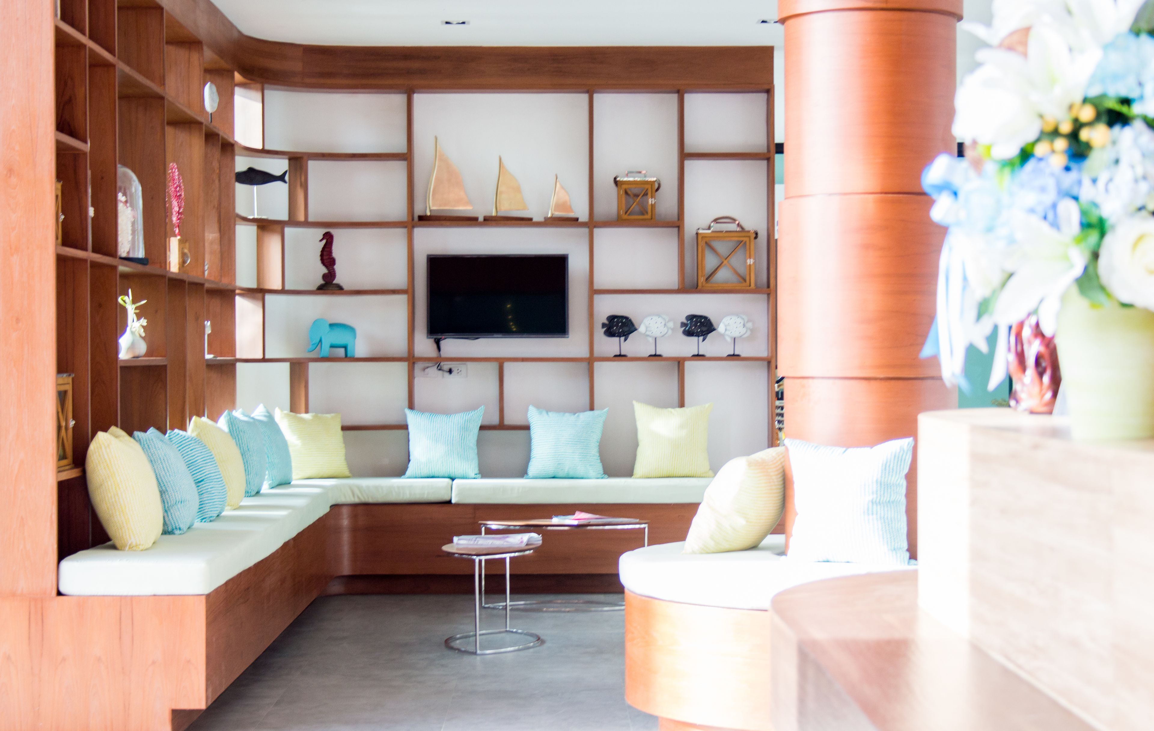 Área de estar no saguão