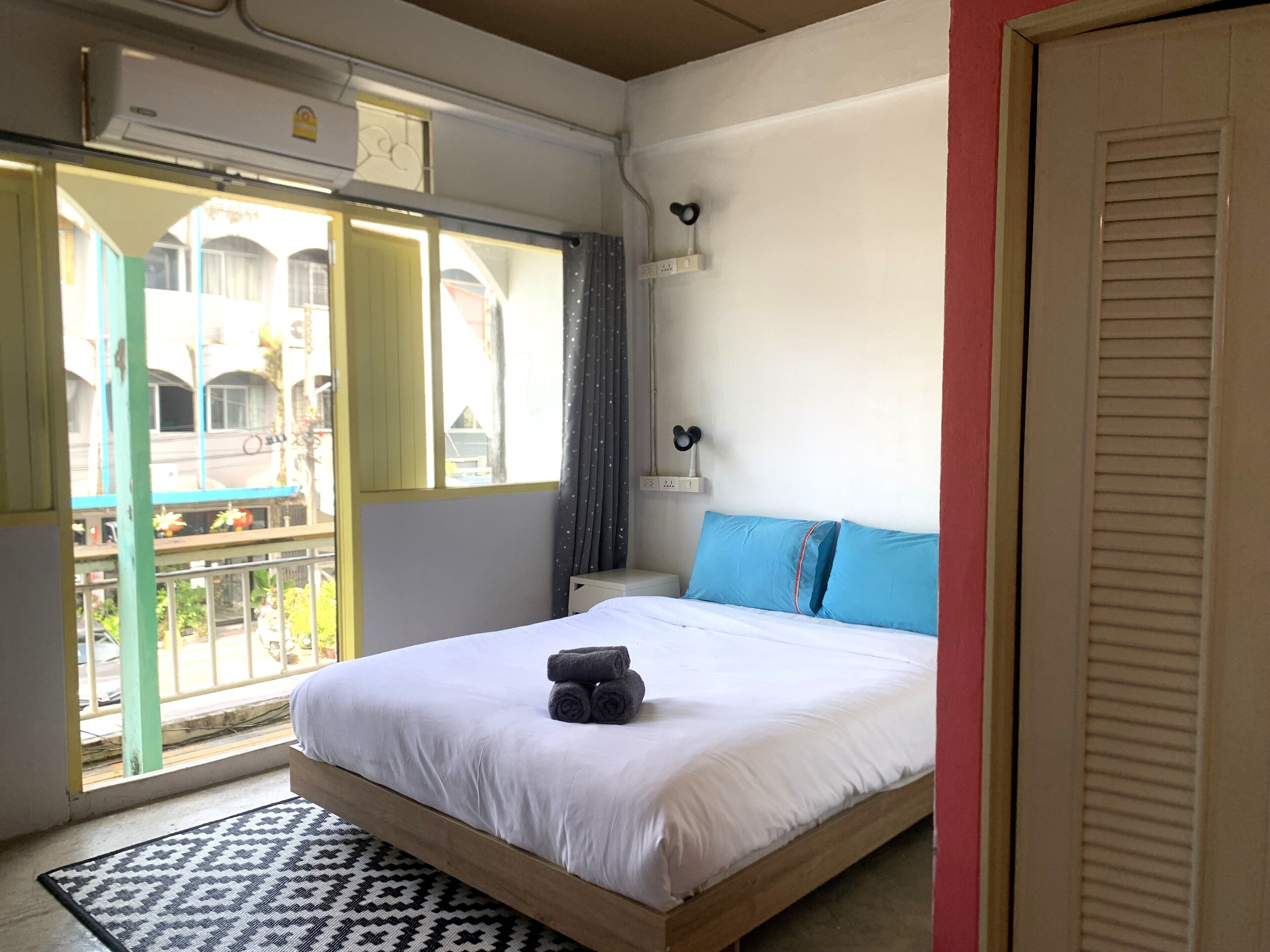 Private Double Room | Pemandangan dari bilik