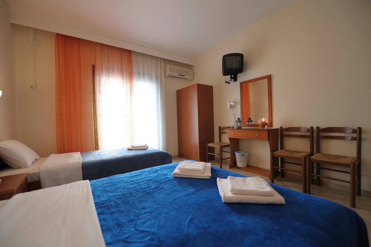 Soundproofing, free cots/infant beds, rollaway beds, free WiFi
