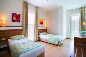 Standard Triple Room | Minibar, in-room safe, free WiFi, wheelchair access - Merve Sun Hotel & Spa - All Inclusive (Manavgat)