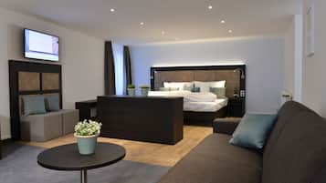 Basic Quadruple Room (Suterain) | Premium bedding, in-room safe, desk, soundproofing
