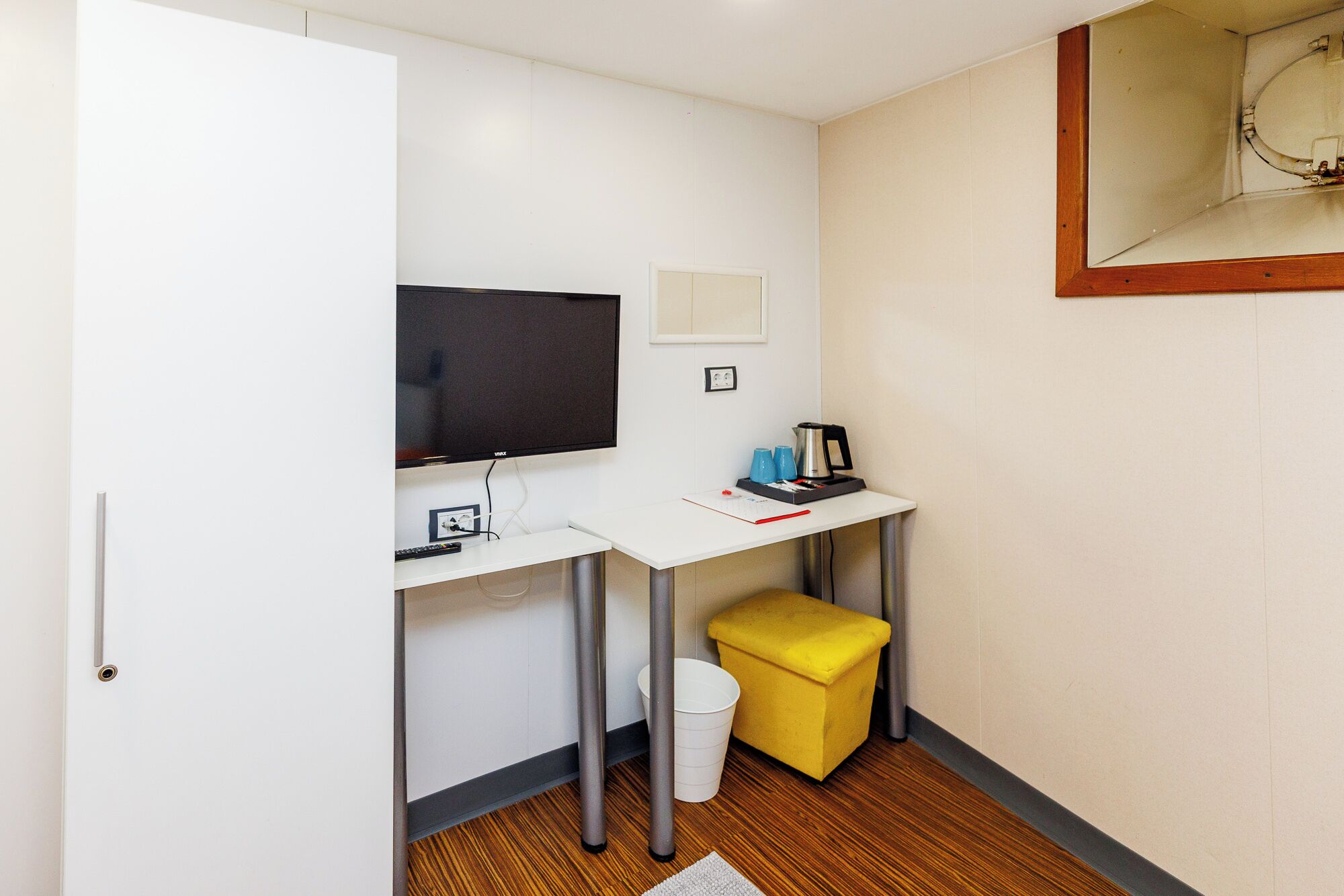 Photo - Botel Marina