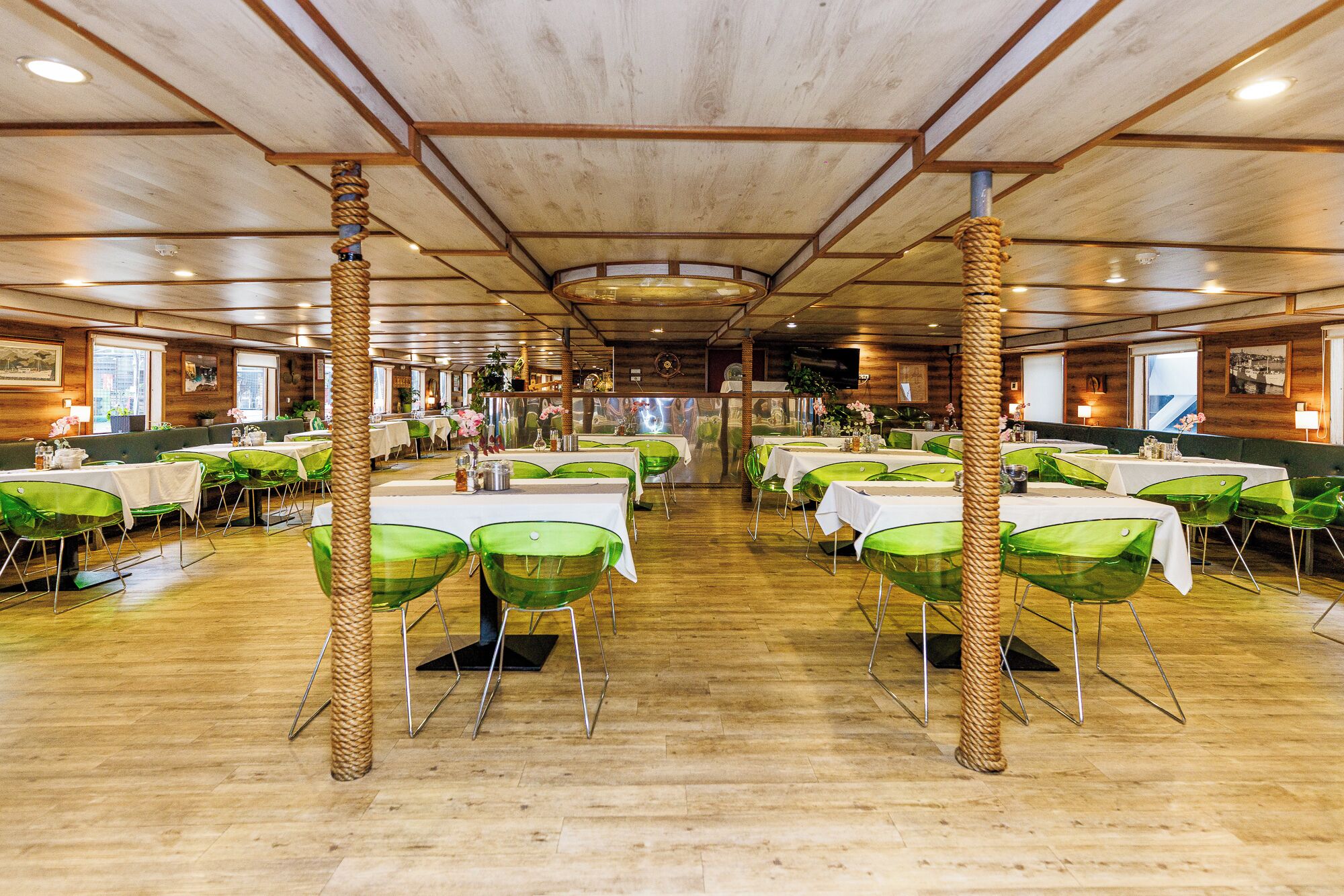 Photo - Botel Marina