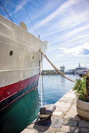 Exterior detail - Botel Marina - Hostel (Rijeka)