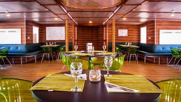 Mediterranean cuisine, sea views