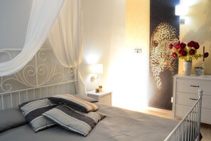 Design kamer, uitzicht op zee (King) | Een kluis op de kamer, individueel gedecoreerd, individueel gemeubileerd