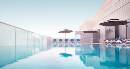 Treppan Hotel & Suites by Fakhruddin