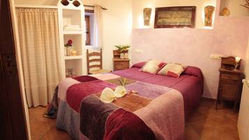 Premium villa, 2 slaapkamers (Museo) | 4 slaapkamers, luxe beddengoed, individueel gedecoreerd