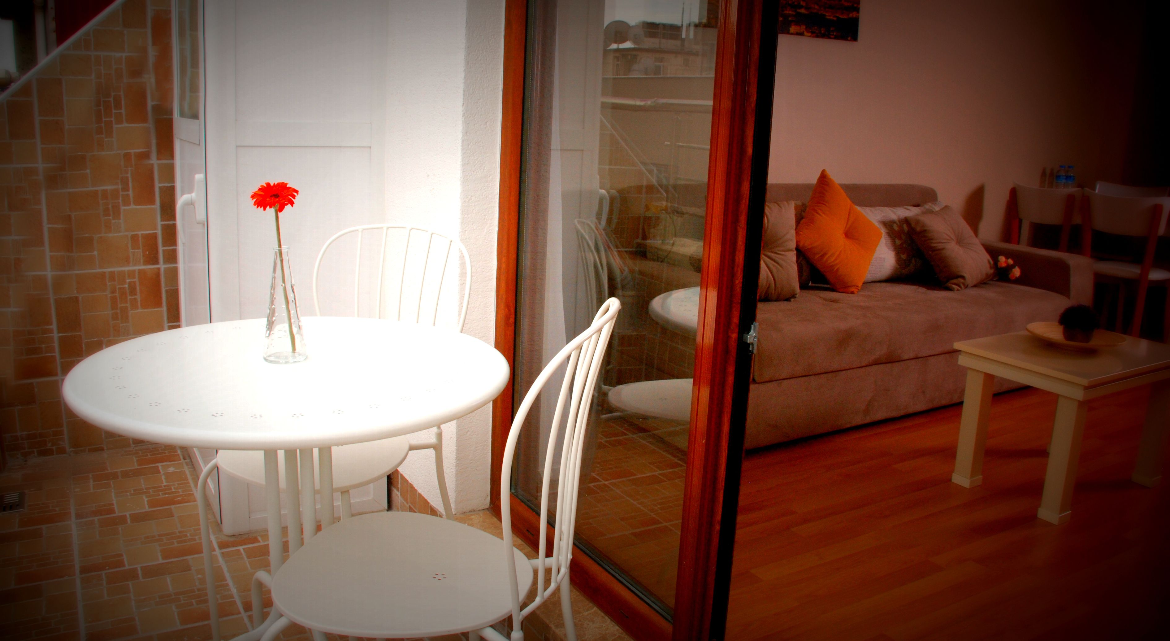 Photo - Homelike Residence