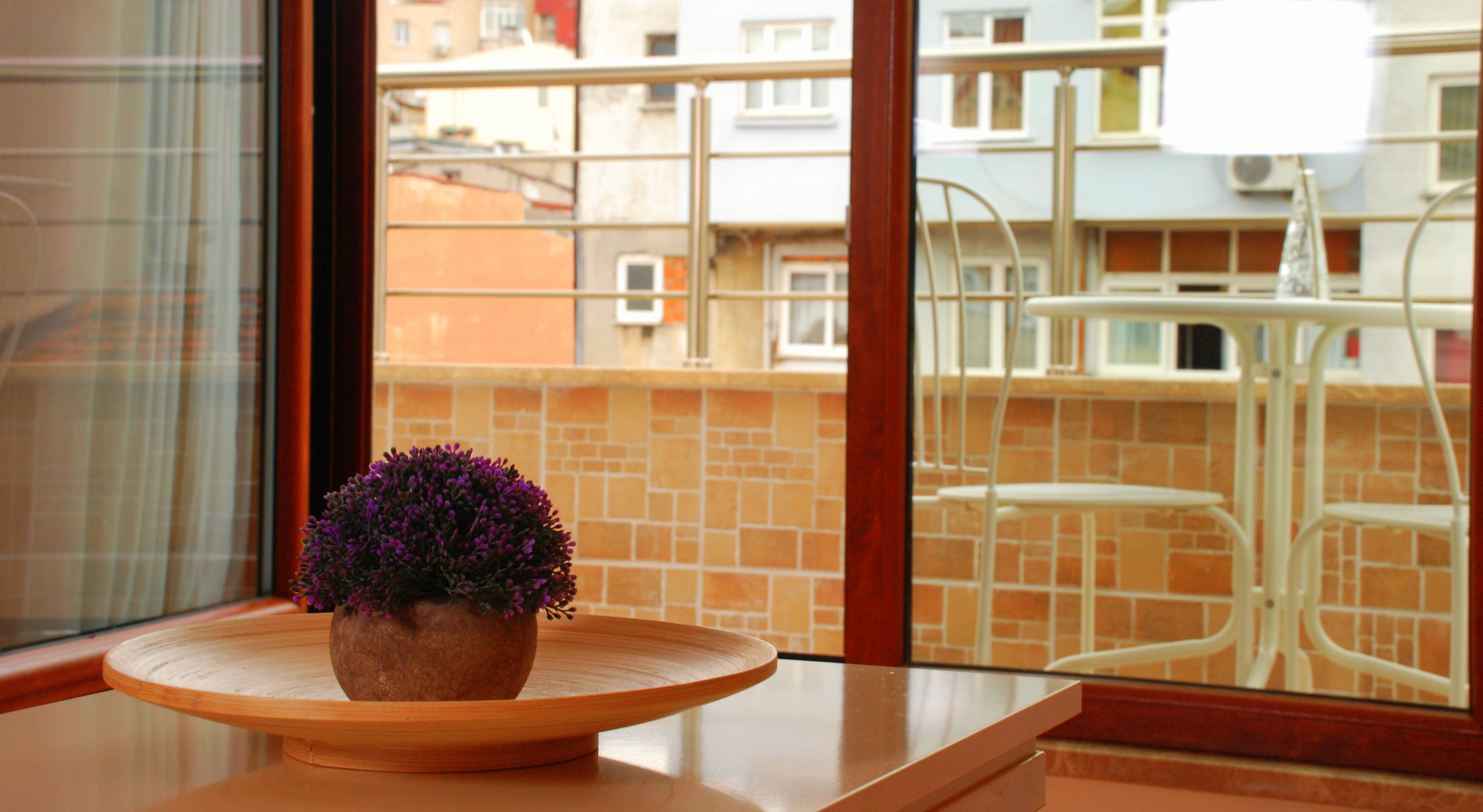 Photo - Homelike Residence