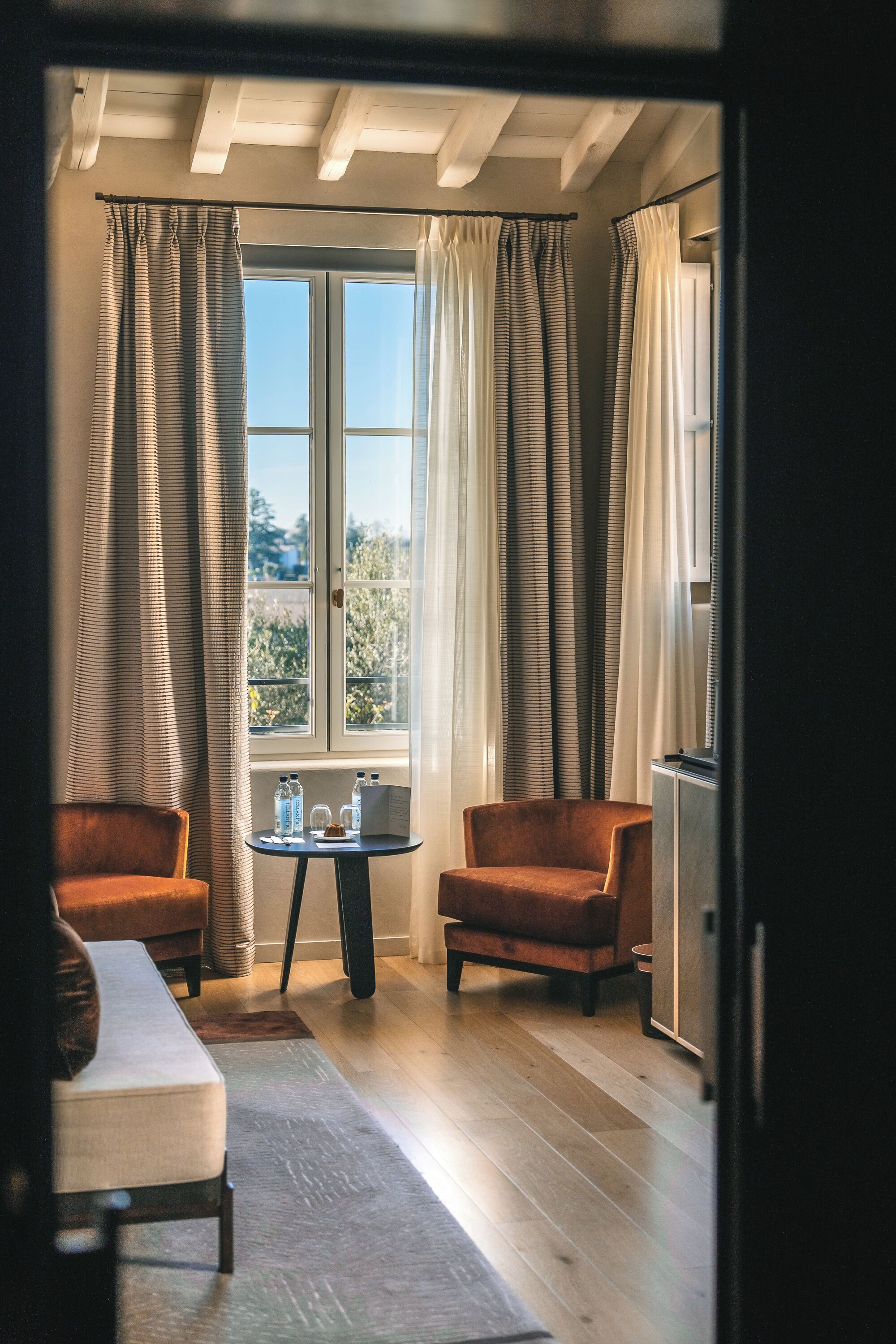 traditional suite | 1 bedroom, premium bedding, minibar, in-room safe